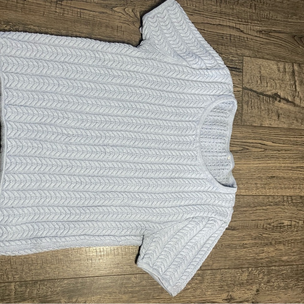 Elegant White Knit Top